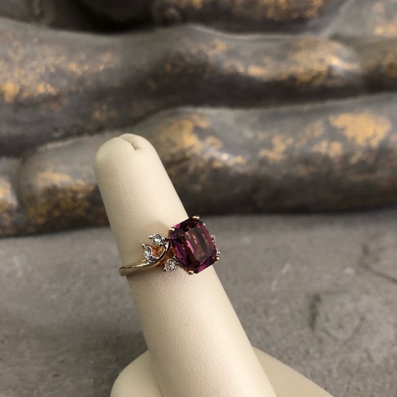 Pretty ring - Picture 2 of 2